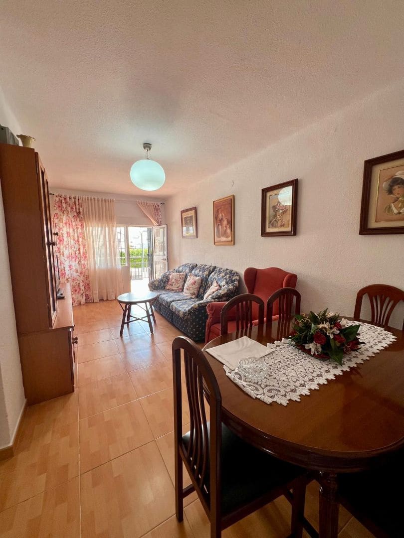 2 Zimmer Apartment zu verkaufen in Nerja mit Pool Garage - 279.000 € (Ref: 9322203)