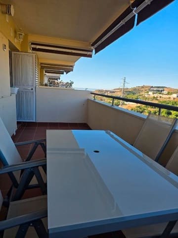 2 sypialnia Apartament na sprzedaż w Torrox Pueblo, Torrox z basenem garażem - 199 900 € (Ref: 9340149)