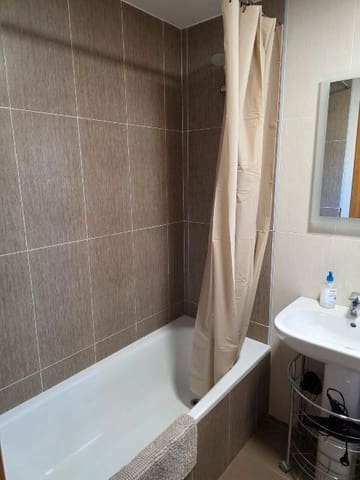 2 sypialnia Apartament na sprzedaż w Torrox Pueblo, Torrox z basenem garażem - 199 900 € (Ref: 9340149)