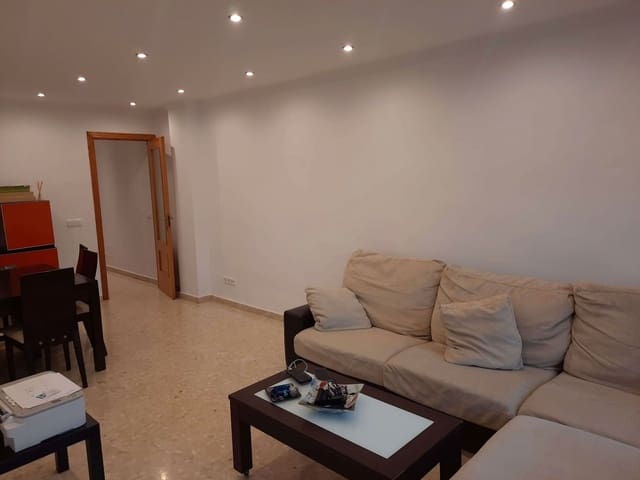 3 quarto Apartamento para venda em Vélez-Málaga com piscina - 290 000 € (Ref: 9345207)