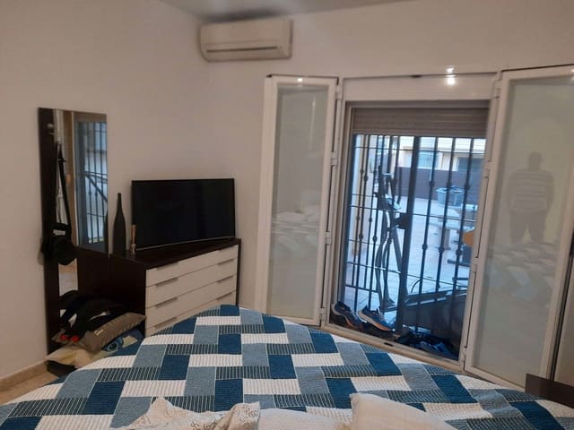 3 quarto Apartamento para venda em Vélez-Málaga com piscina - 290 000 € (Ref: 9345207)
