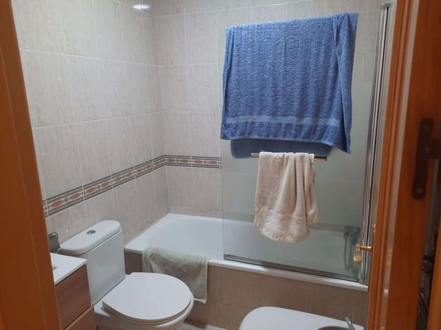 3 quarto Apartamento para venda em Vélez-Málaga com piscina - 290 000 € (Ref: 9345207)
