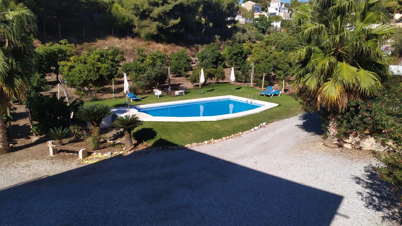 2 bedroom Apartment for rent in Frigiliana with pool garage - € 800 (Ref: 9357573)