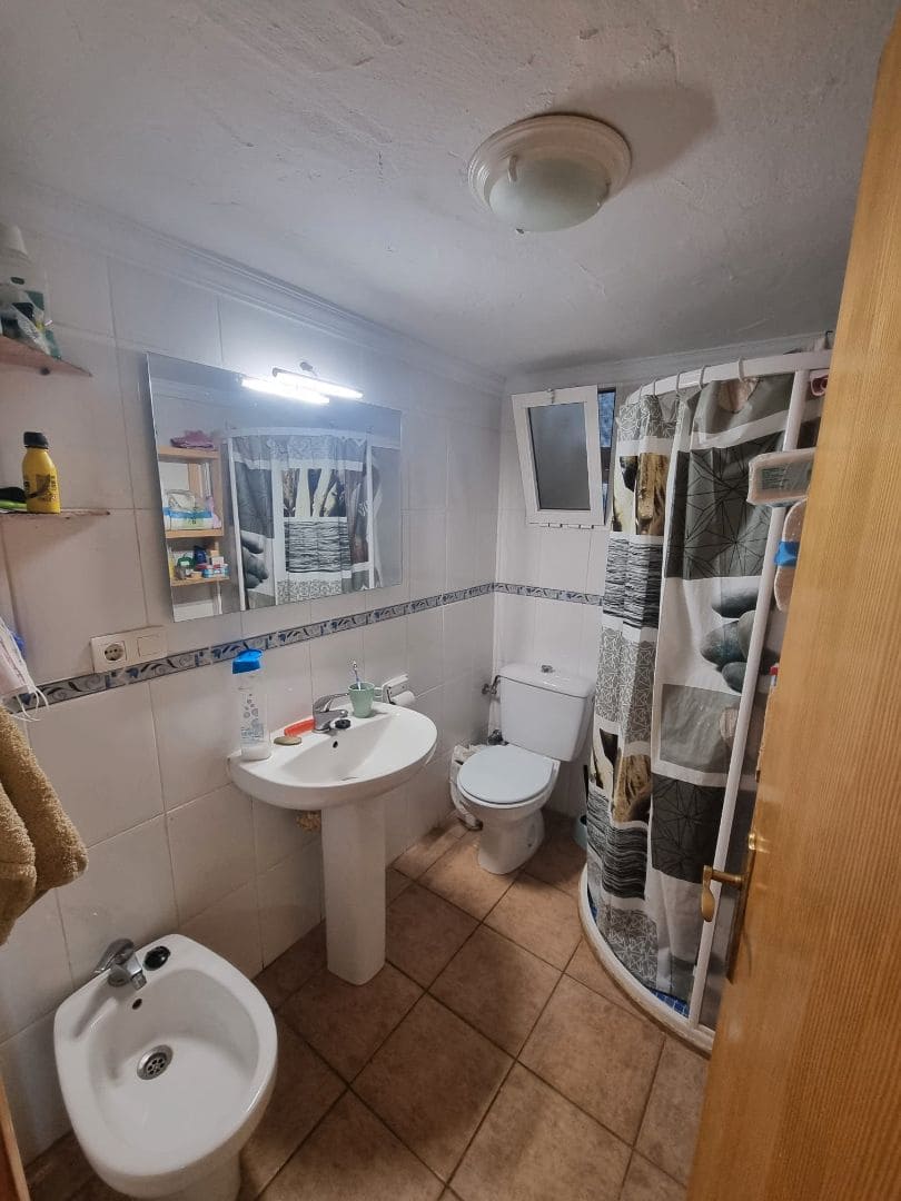 2 quarto Apartamento para arrendar em Torrox com piscina - 800 € (Ref: 9357807)