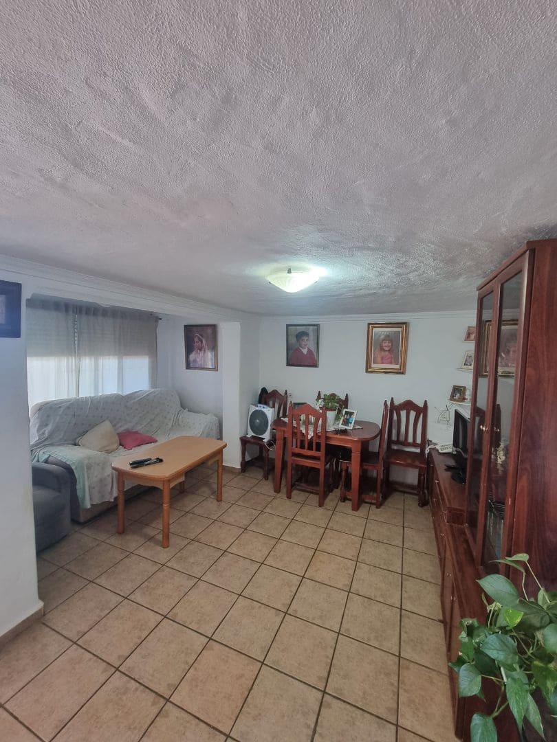 2 quarto Apartamento para arrendar em Torrox com piscina - 800 € (Ref: 9357807)