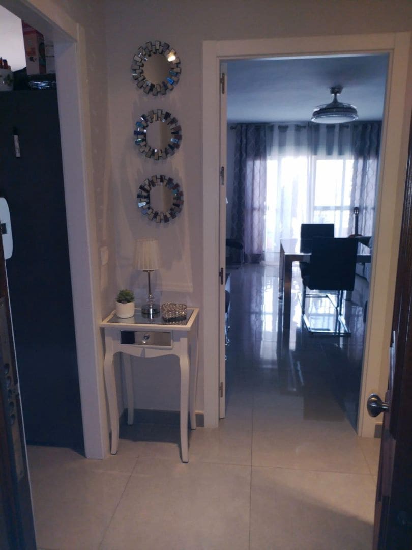 3 Zimmer Wohnung zu verkaufen in Velez-Malaga mit Pool Garage - 391.000 € (Ref: 9360571)