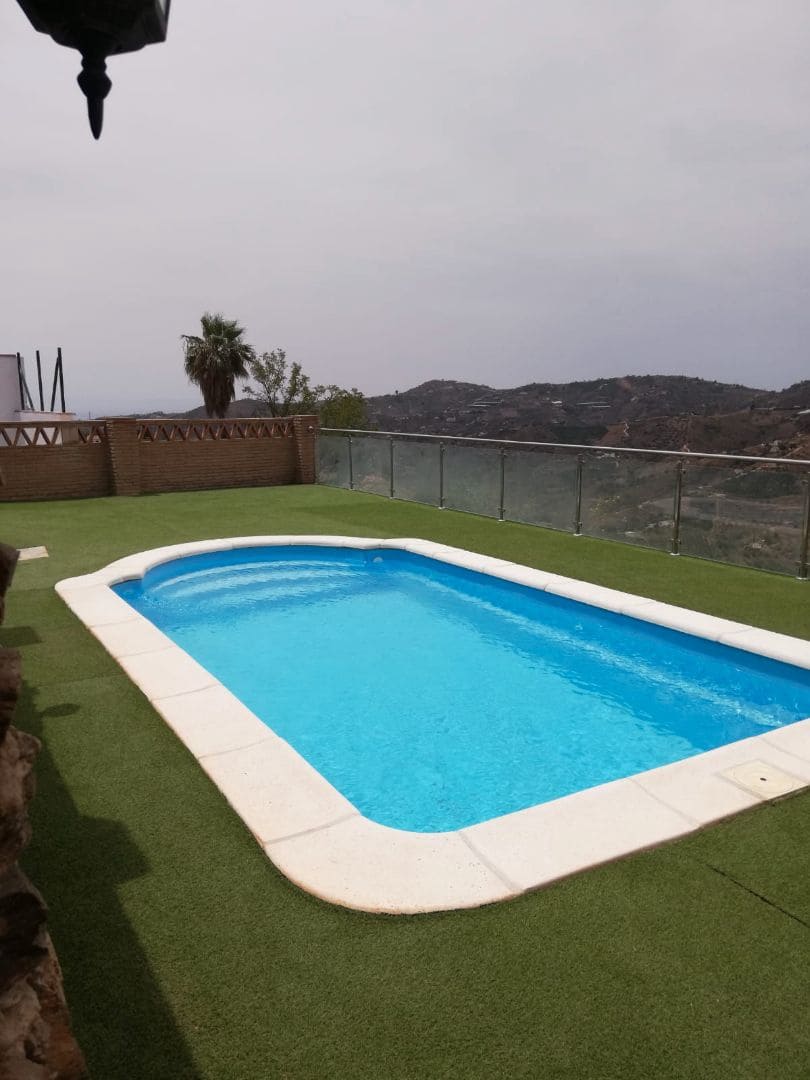 3 soveværelse Villa til leje i Frigiliana med swimmingpool garage - € 1.500 (Ref: 9363545)