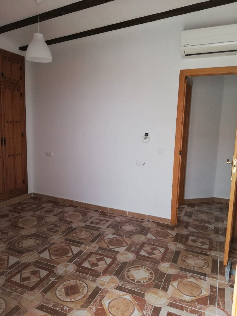 3 soveværelse Villa til leje i Frigiliana med swimmingpool garage - € 1.500 (Ref: 9363545)