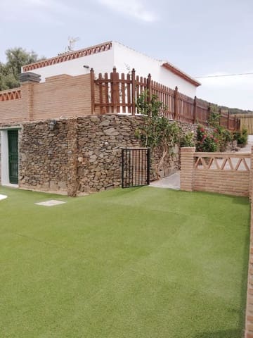 3 soveværelse Villa til leje i Frigiliana med swimmingpool garage - € 1.500 (Ref: 9363545)