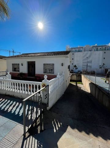 3 slaapkamer Villa te koop in Urbanización Santa Rosa, Torrox met garage - € 720.000 (Ref: 9397794)