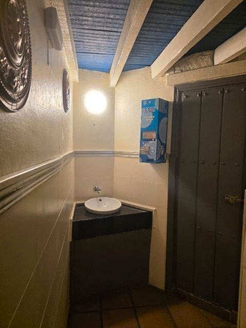 Kommersiell att hyra i Nerja - 1 500 € (Ref: 9404529)