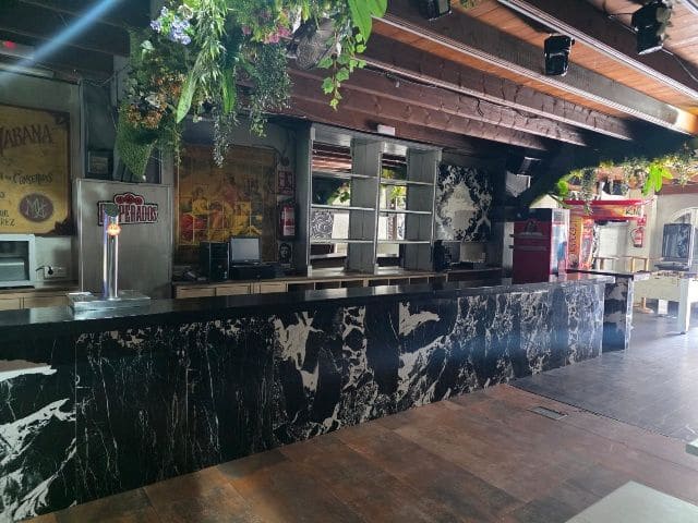 Kommersiell att hyra i Nerja - 1 500 € (Ref: 9404529)