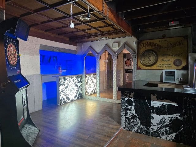 Kommersiell att hyra i Nerja - 1 500 € (Ref: 9404529)