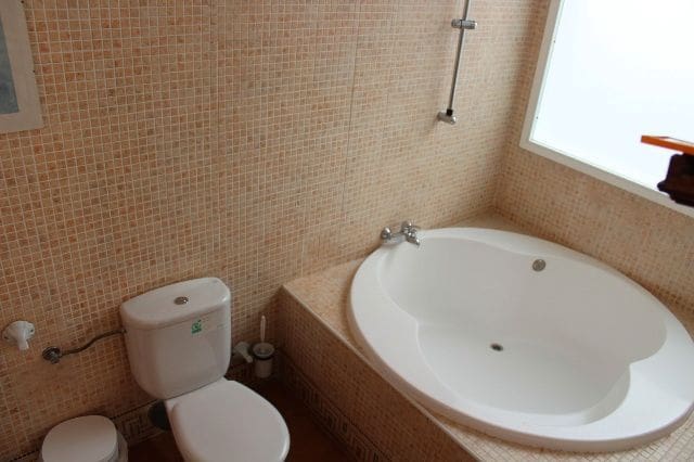 3 soveværelse Villa til salg i Almijara, Nerja med garage - € 330.000 (Ref: 9405829)