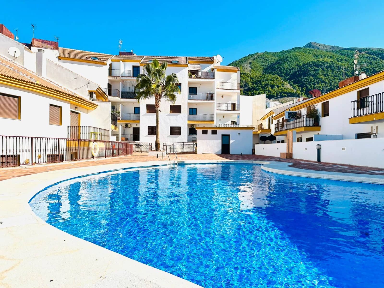 1 sovrum Lägenhet att hyra i Alcaucin med pool garage - 650 € (Ref: 9406986)