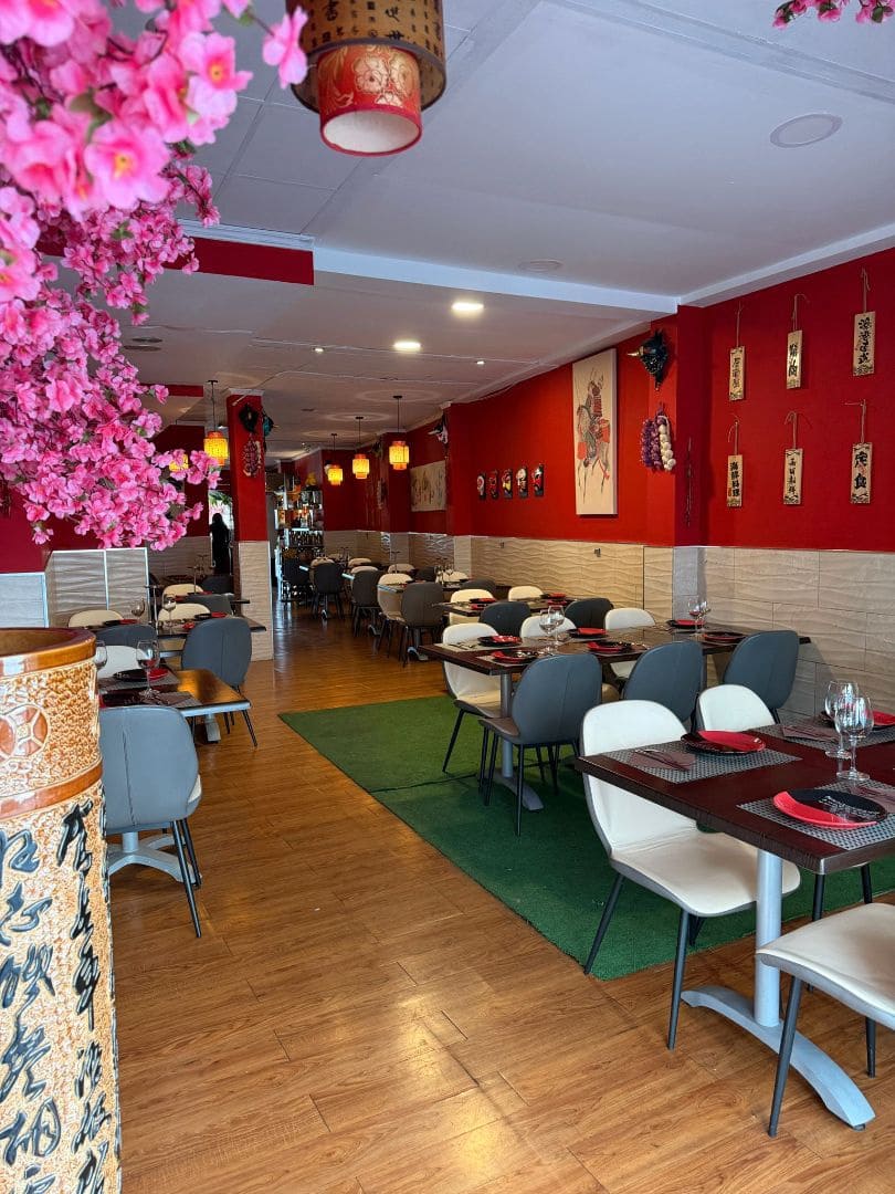 Comercial para arrendar em Nerja - 5 500 € (Ref: 9406987)