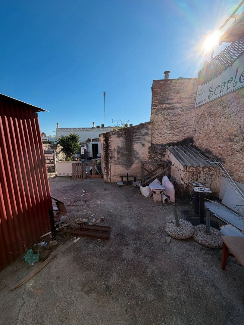 Comercial para arrendar em Nerja - 5 500 € (Ref: 9406987)