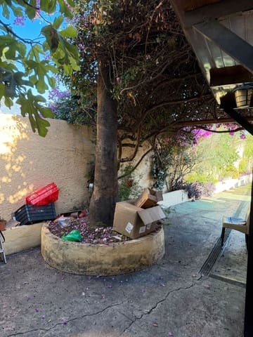 Local Commercial à louer à Centro, Nerja - 5 500 € (Ref: 9406987)