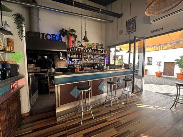 Erhverv til leje i Frigiliana - € 1.000 (Ref: 9410028)