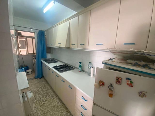 3 Zimmer Wohnung zu verkaufen in Torre del Mar, Vélez-Málaga mit Garage - 260.000 € (Ref: 9414562)