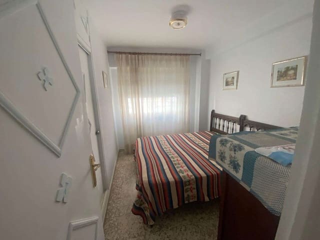 3 Zimmer Wohnung zu verkaufen in Torre del Mar, Vélez-Málaga mit Garage - 260.000 € (Ref: 9414562)