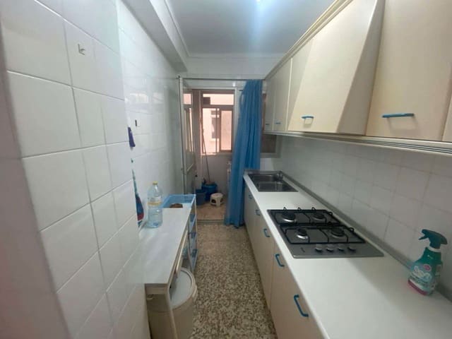 3 Zimmer Wohnung zu verkaufen in Torre del Mar, Vélez-Málaga mit Garage - 260.000 € (Ref: 9414562)
