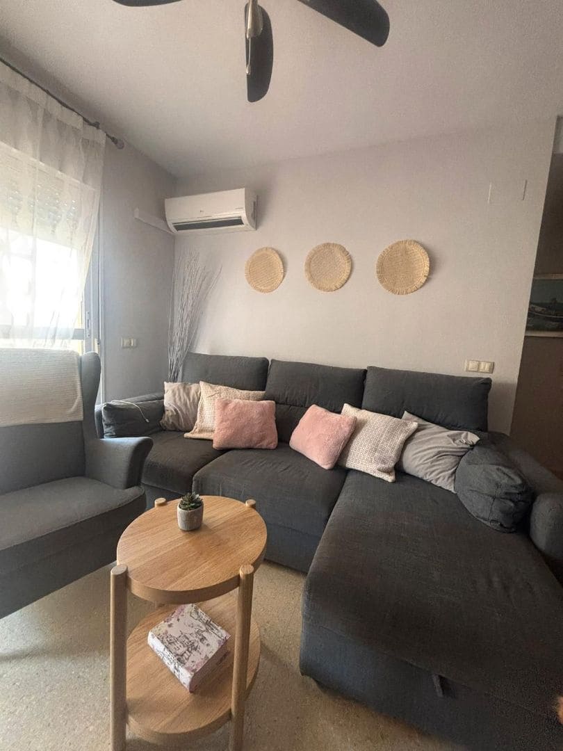 2 soverom Penthouse til salgs i Torrox med svømmebasseng garasje - € 249 900 (Ref: 9421585)