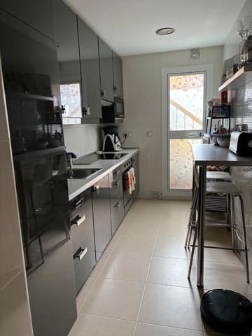 2 sypialnia Penthouse na sprzedaż w Torrox Pueblo, Torrox z basenem garażem - 249 900 € (Ref: 9421585)