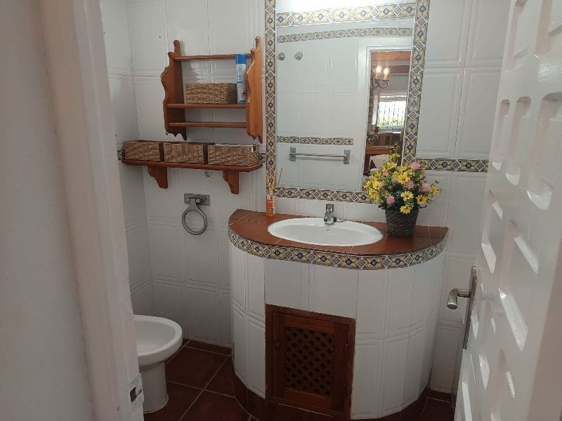 2 soveværelse Finca/Landehus til leje i Frigiliana med garage - € 1.100 (Ref: 9427971)