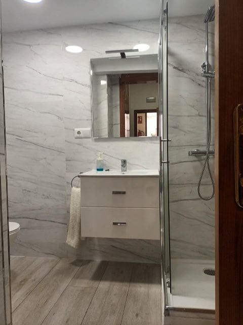 Erhverv til leje i Nerja - € 900 (Ref: 9444816)