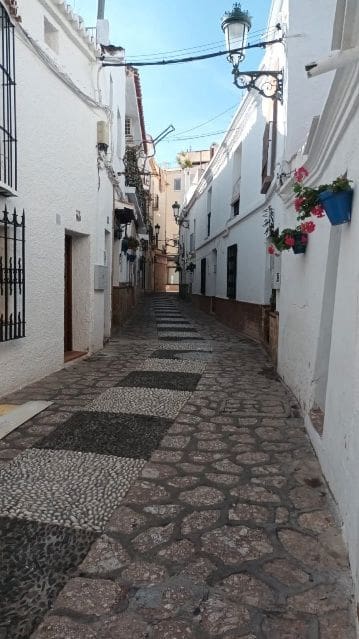 Erhverv til leje i Nerja - € 900 (Ref: 9444816)