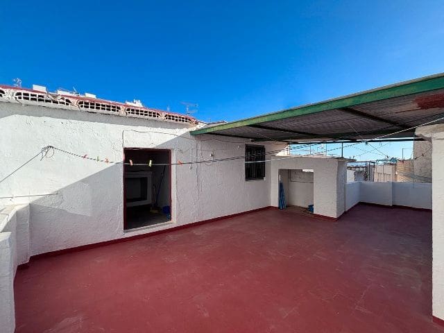 4 slaapkamer Huis te koop in Almunecar - € 168.000 (Ref: 9450132)