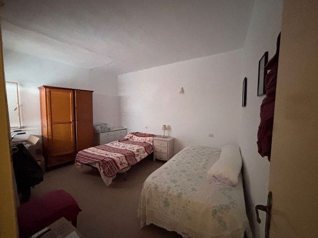 4 slaapkamer Huis te koop in Almunecar - € 168.000 (Ref: 9450132)