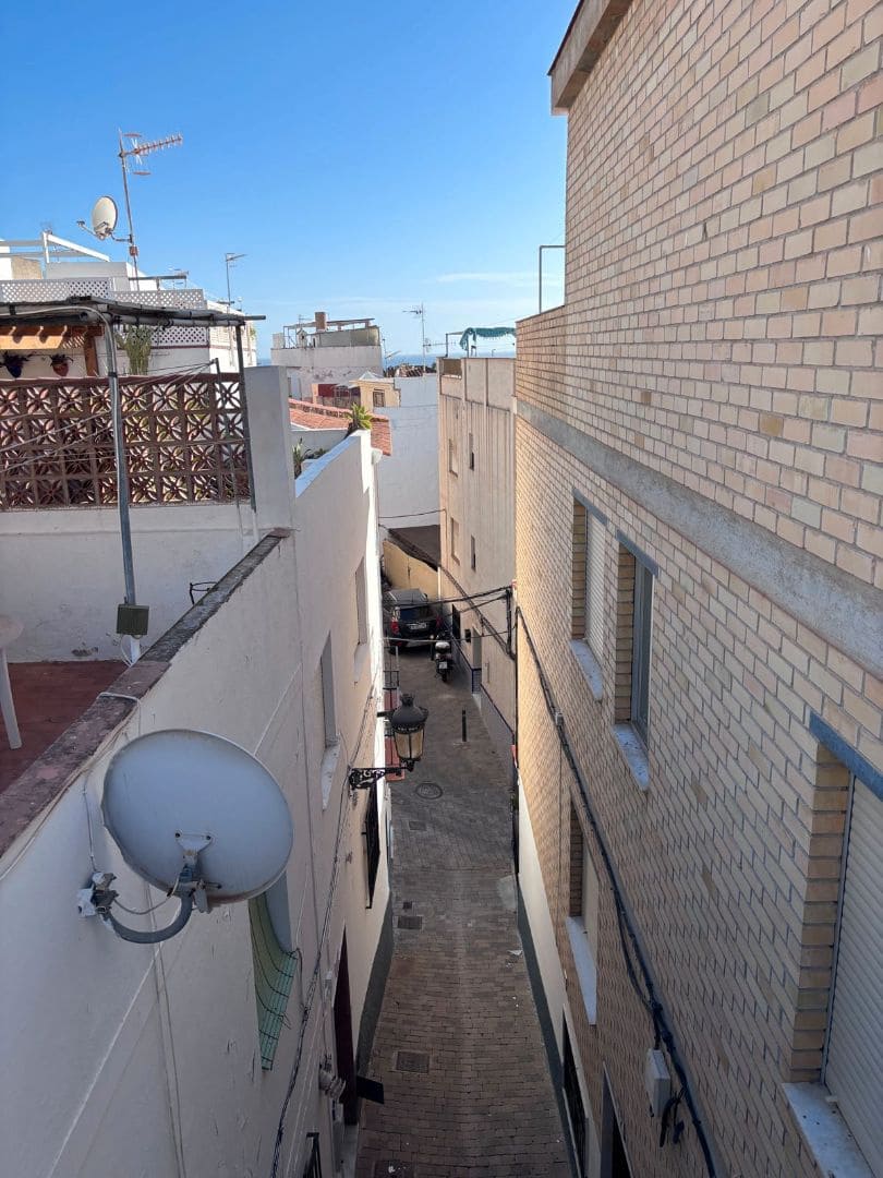 4 slaapkamer Huis te koop in Almunecar - € 168.000 (Ref: 9450132)