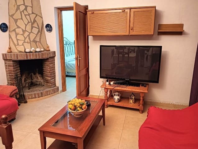 2 soveværelse Finca/Landehus til leje i Maro - Cuevas de Nerja, Nerja med garage - € 1.200 (Ref: 9451376)