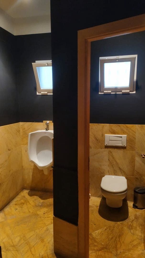 Commerciale da affittare in Nerja - 1.800 € (Rif: 9453594)