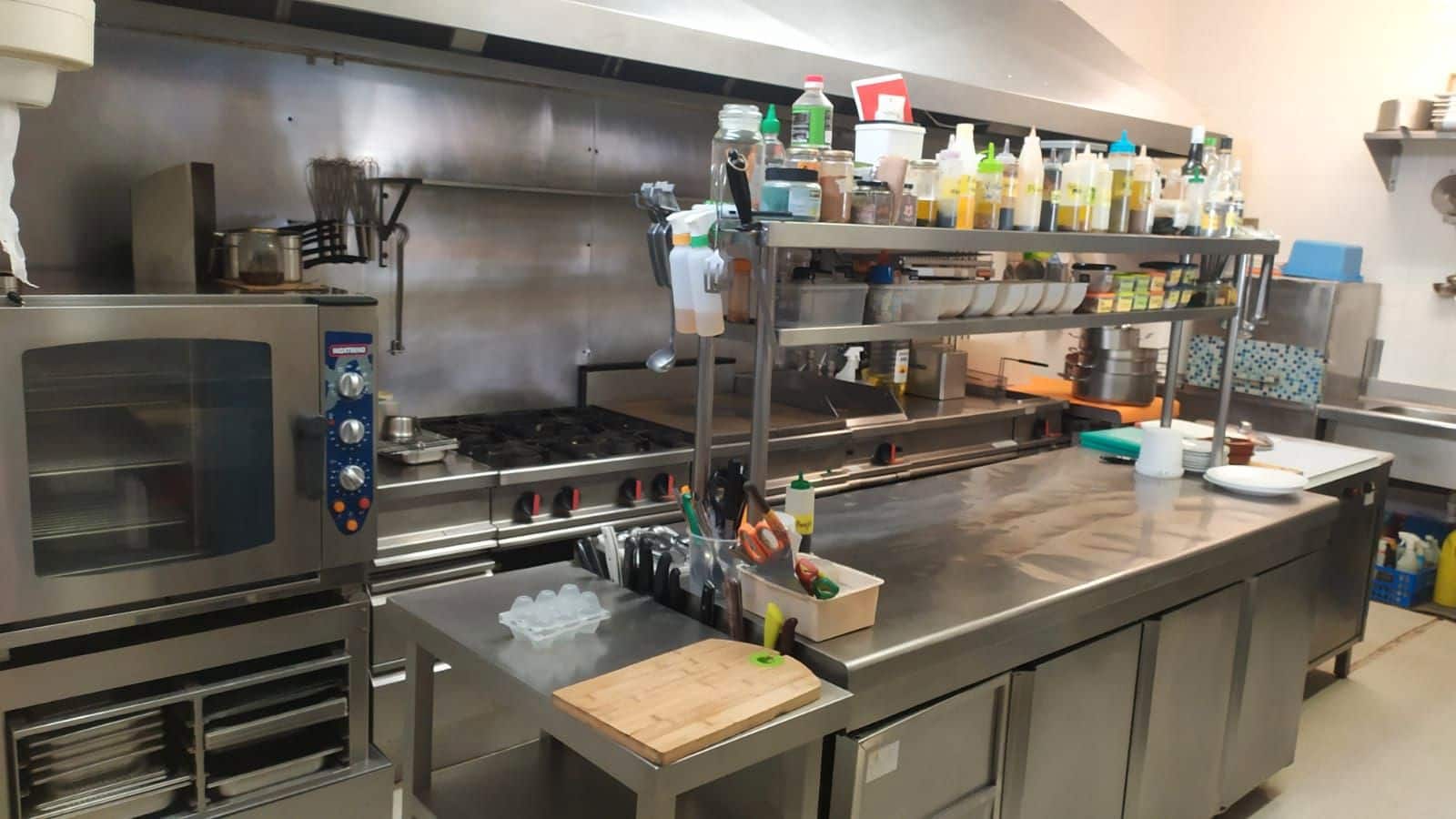 Commerciale da affittare in Nerja - 1.800 € (Rif: 9453594)