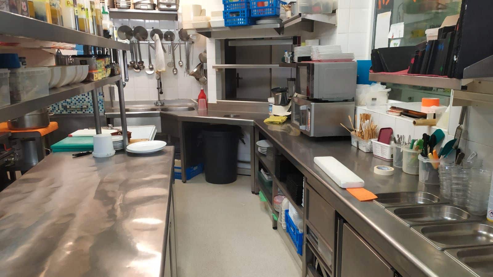 Commerciale da affittare in Nerja - 1.800 € (Rif: 9453594)