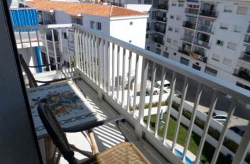 1 bedroom Apartment for sale in Nerja with pool - € 255,000 (Ref: 9489845)