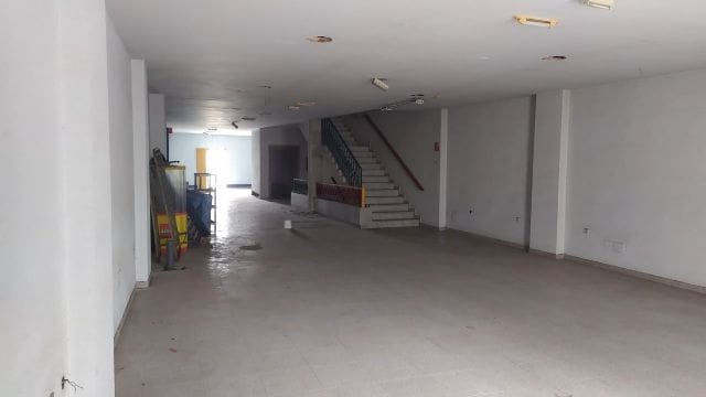 Commercial for sale in Nerja - € 1,500,000 (Ref: 9489846)