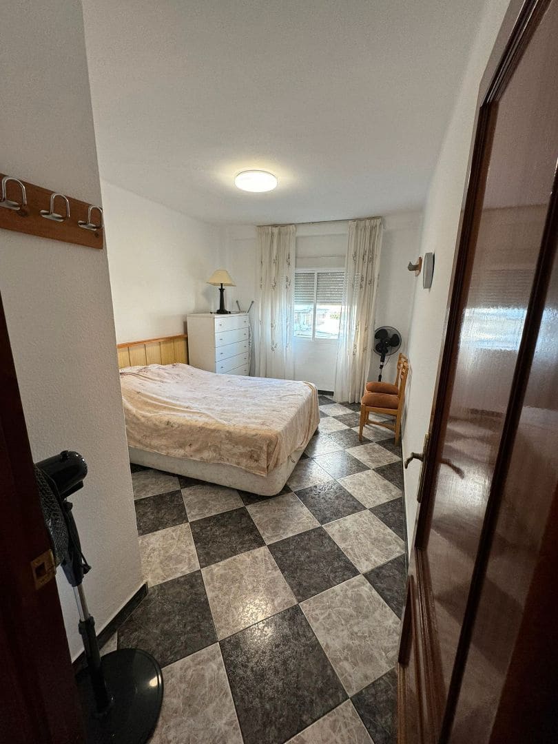 1 makuuhuone Asunto vuokrattavana paikassa Nerja mukana uima-altaan - 850 € (Ref: 9492684)