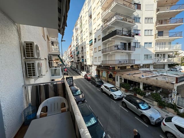 1 makuuhuone Asunto vuokrattavana paikassa Centro, Nerja mukana uima-altaan - 850 € (Ref: 9492684)