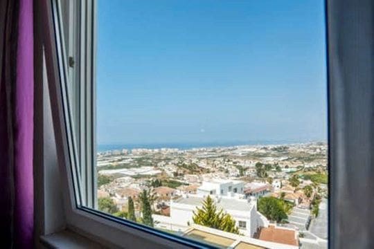 3 slaapkamer Penthouse te koop in Torrox met zwembad - € 275.000 (Ref: 9496506)
