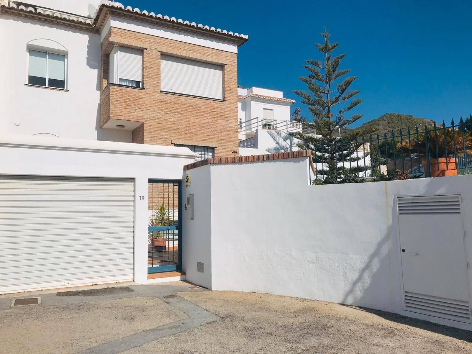 5 soverom Villa til leie i Nerja med svømmebasseng garasje - € 2 000 (Ref: 9503592)