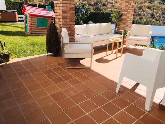 5 soverom Villa til leie i Almijara, Nerja med svømmebasseng garasje - € 2 000 (Ref: 9503592)