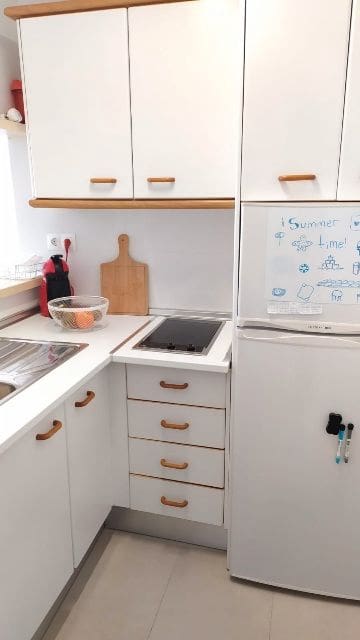 1 makuuhuone Ranta-asunto vuokrattavana paikassa Torrox mukana uima-altaan - 800 € (Ref: 9524968)