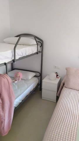 1 makuuhuone Ranta-asunto vuokrattavana paikassa Centro Internacional, Torrox mukana uima-altaan - 800 € (Ref: 9524968)