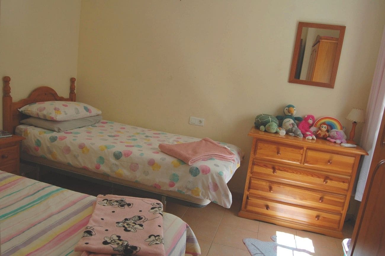 Apartamento Playa de 2 habitaciones en Nerja en venta - 265.000 € (Ref: 9552417)