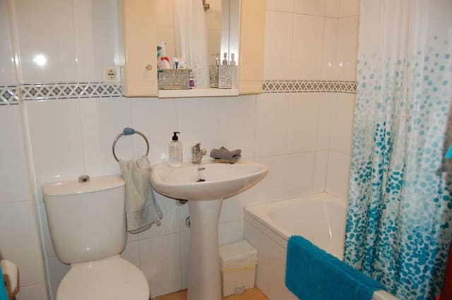 2 sypialnia Apartament przy plaży na sprzedaż w Chaparil - Torrecilla - Punta Lara, Nerja - 265 000 € (Ref: 9552417)