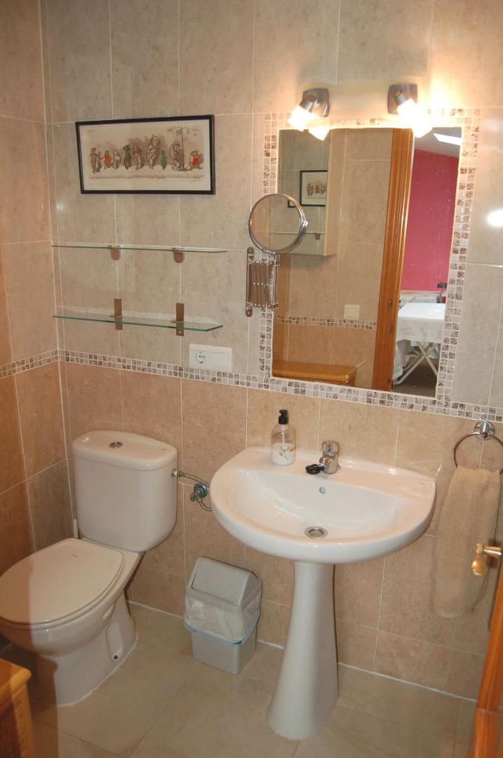 4 chambre Maison de Ville à vendre à Nerja avec piscine garage - 365 000 € (Ref: 9552418)